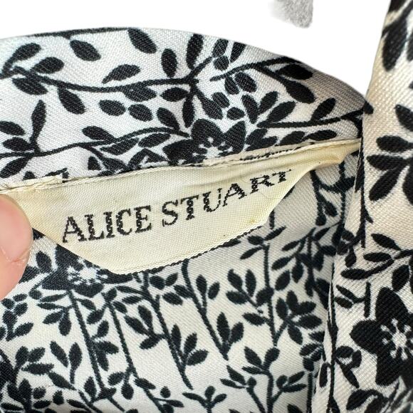 Alice Stuart Vintage Black White Floral Collared Union Made USA Button Up Size M - Picture 5 of 6